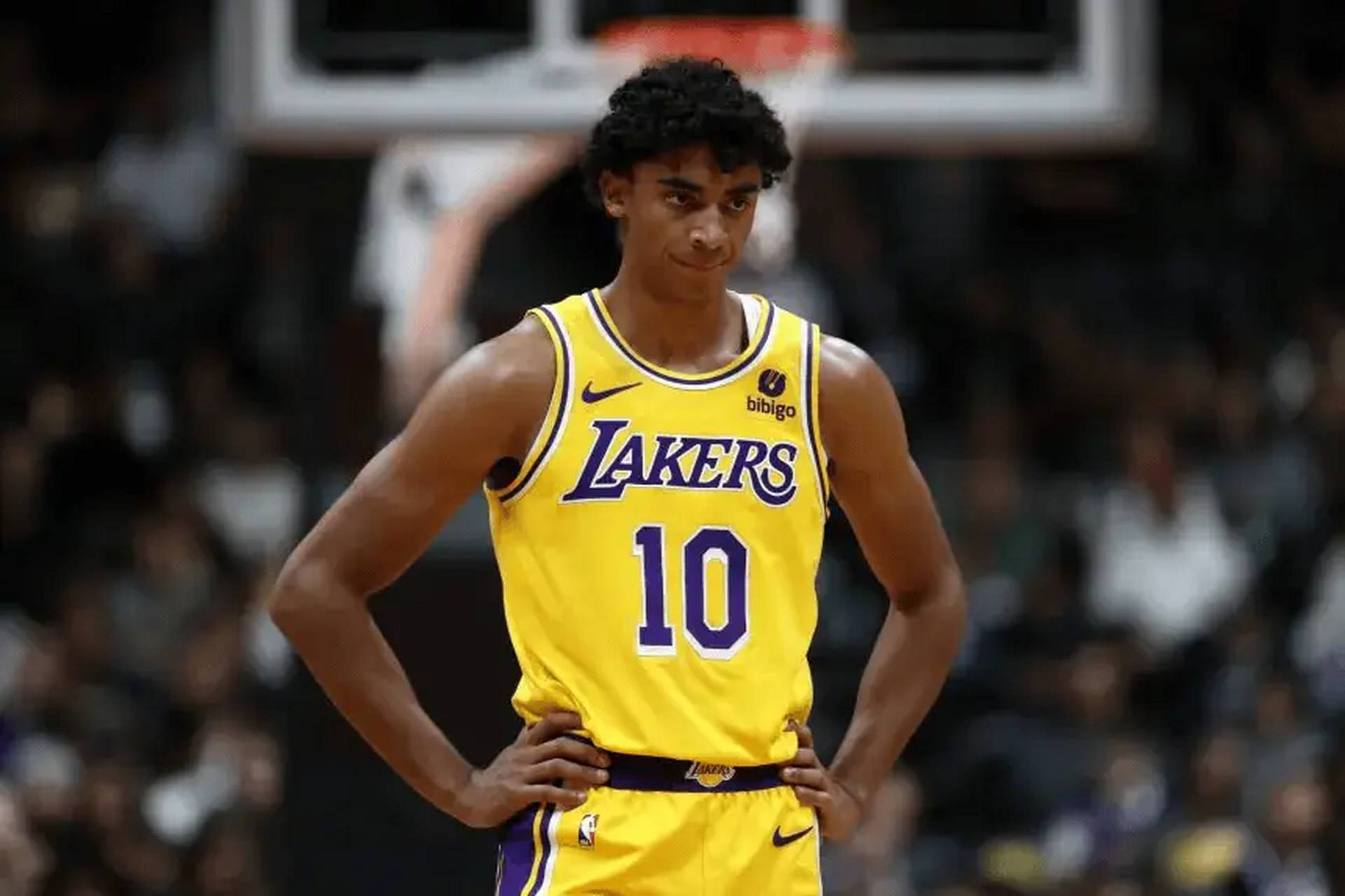 转会期NBA常规赛传出新动向，洛杉矶湖人内部沟通，管理层表态：态度坚定，细节决定成败的简单介绍