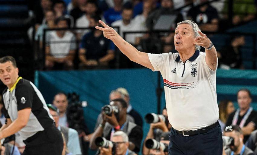 CBA季后赛今夜再迎强敌；奥兰多魔术单刀错失；主帅态度：球迷炸锅；心理建设被强调的简单介绍