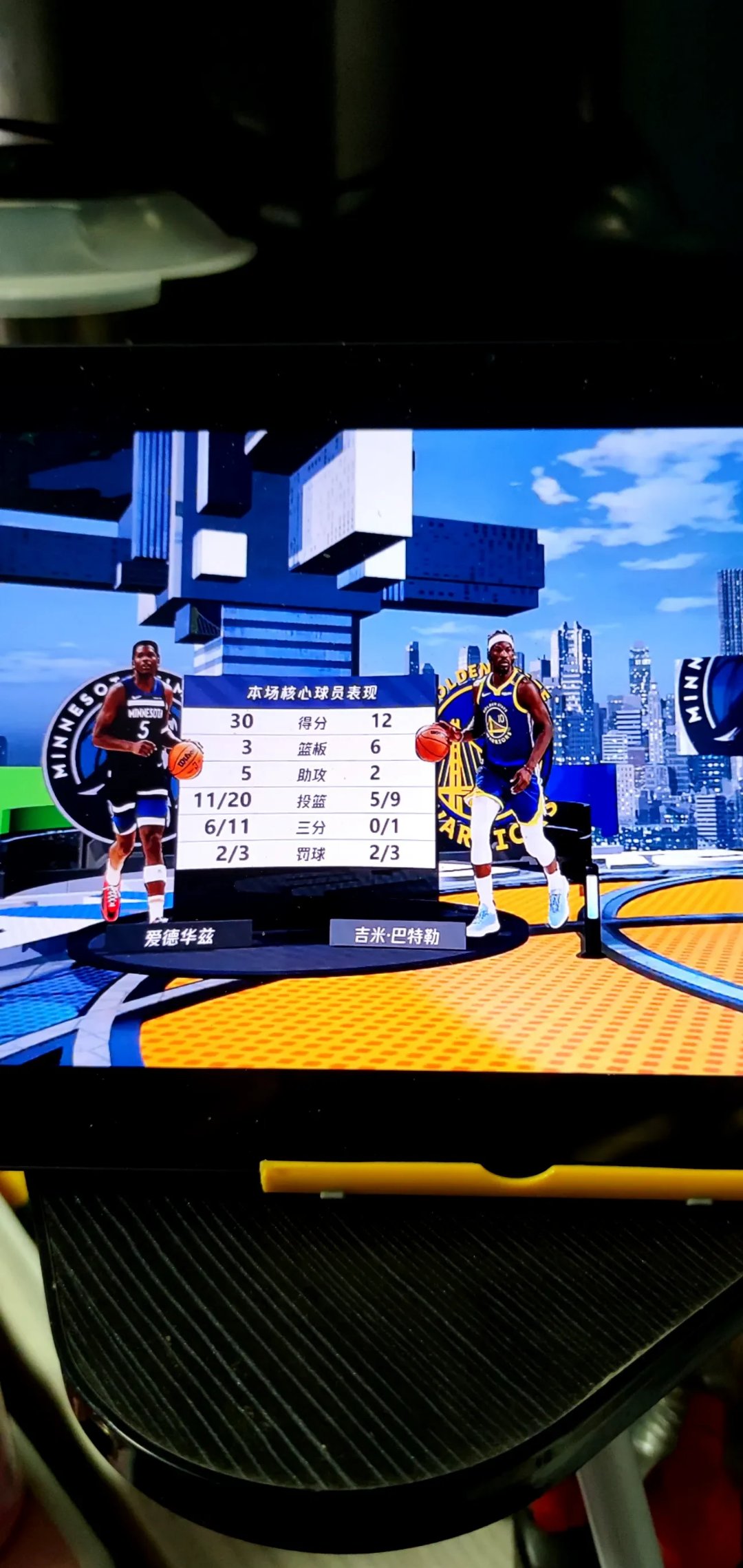 赛地聚焦——德甲加时末段热度飙升，底特律活塞绝杀压哨，悬念犹存，赛程密集仍需轮换的简单介绍