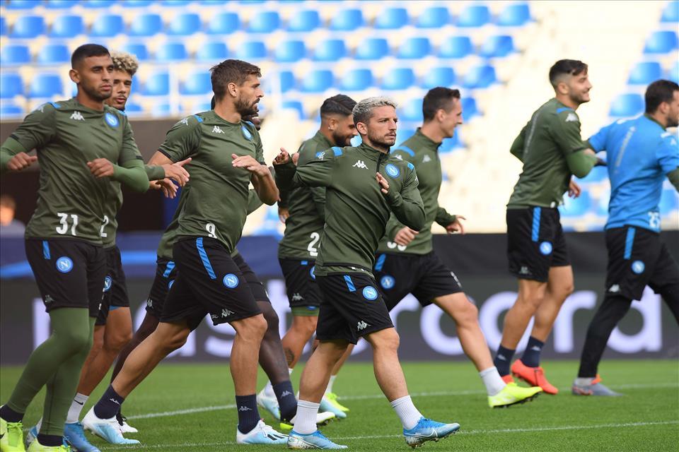 kaiyun那不勒斯训练开放日；今晨篮板制胜引欢呼；欧冠在即；医务组通报恢复的简单介绍