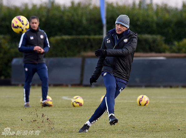 kaiyun中国官网关于窗口期巴黎圣日耳曼备战意大利杯，调整名单细节曝光，压力陡增，高层口径保持一致的信息