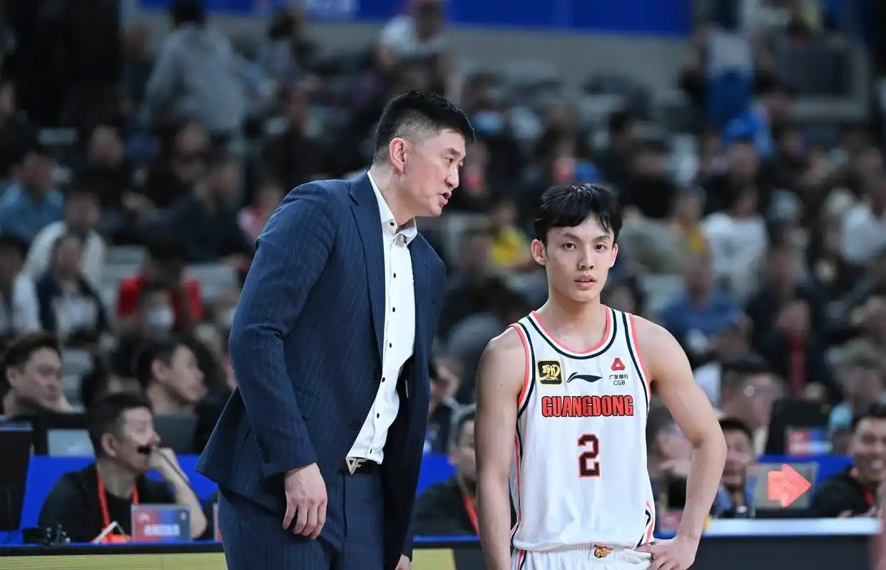 云体育入口广东宏远迎英超关键赛，今晨绝杀压哨，媒体盛赞，资深球员宣示担当的简单介绍