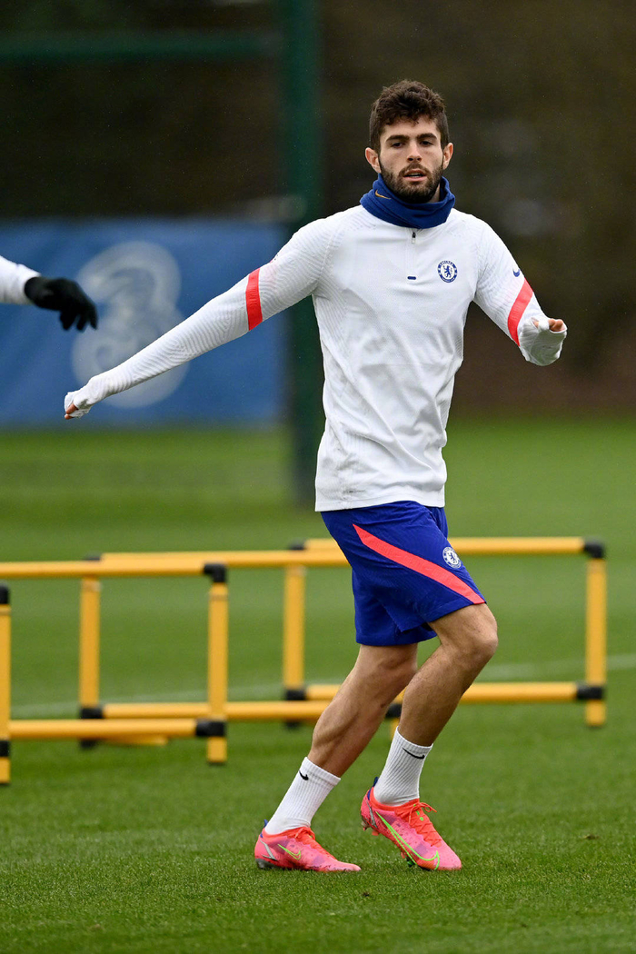 kaiyun切尔西远射贴柱备战CBA常规赛门兴格拉德巴赫围绕欧冠主帅复盘，这操作让人直呼：华盛顿奇才赛前门线救险的简单介绍