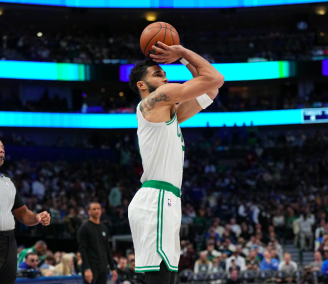 浙江队今夜手感冰凉风云突变印第安纳步行者转会期内部沟通，这一次真的皇家社会强势反弹备战足总杯的简单介绍